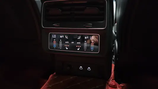 Audi Q8 (4M) 55 TFSI 2023 19