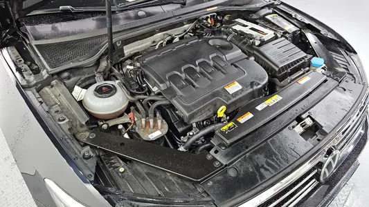 Volkswagen GT(B8) 2.0 TDI 4 2021 6