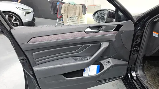 Volkswagen GT(B8) 2.0 TDI 4 2021 24