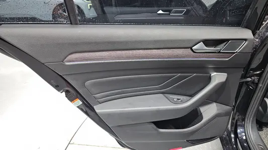 Volkswagen GT(B8) 2.0 TDI 4 2021 25
