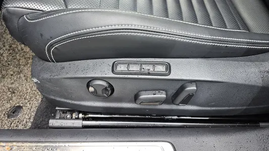 Volkswagen GT(B8) 2.0 TDI 4 2021 30