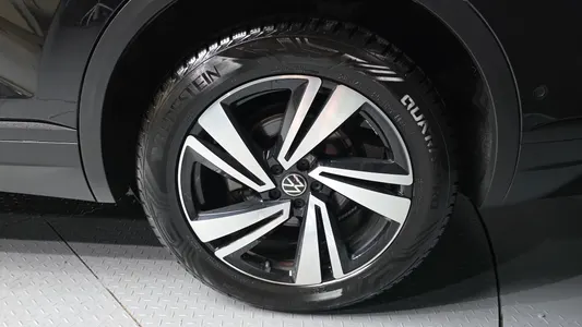 Volkswagen 3 3.0 TDI 2023 21