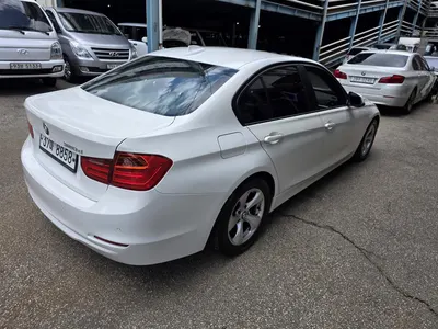 BMW 3 Series (F30) 320d ED 2012 4