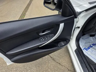 BMW 3 Series (F30) 320d ED 2012 19