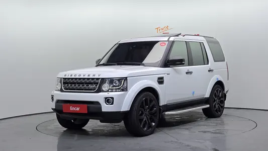 Land Rover 4 3.0 SDV6 SE 2015