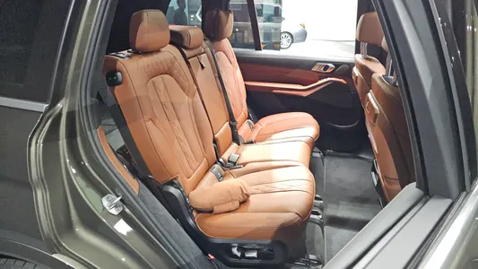 BMW X7 (G07) xDrive 40i M 7 2025 11