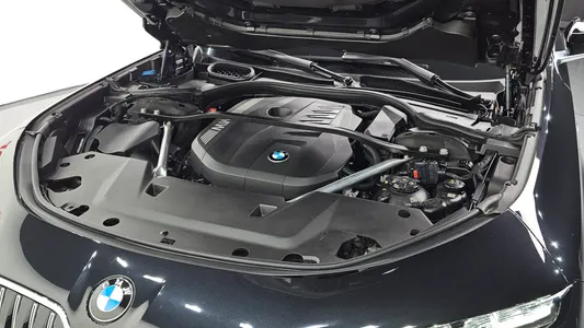 BMW 7 Series (G70) 740i sDrive M 2022 5