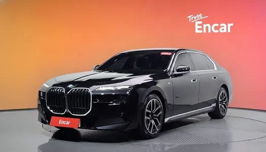 BMW 7 Series (G70) 740i sDrive M 2022 20