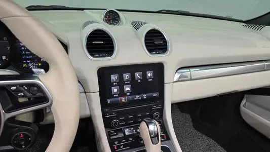 Porsche 718 2.0 2020 18