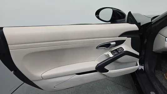 Porsche 718 2.0 2020 25