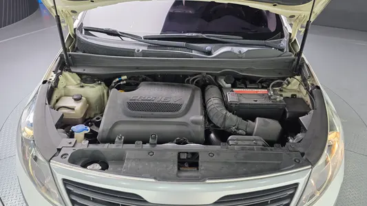 Kia R 4WD TLX 2010 6