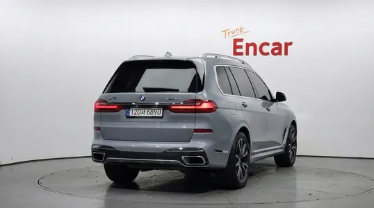 BMW X7 (G07) xDrive 40d M 6 2024 4