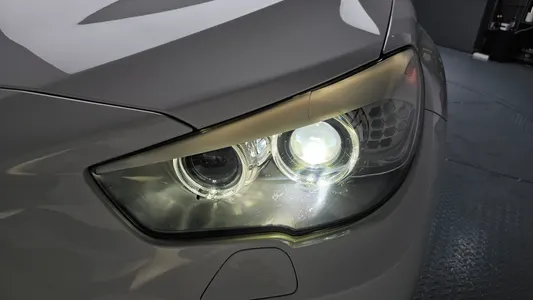 BMW 5 Series GT (F07) GT 30d xDrive 2013 23
