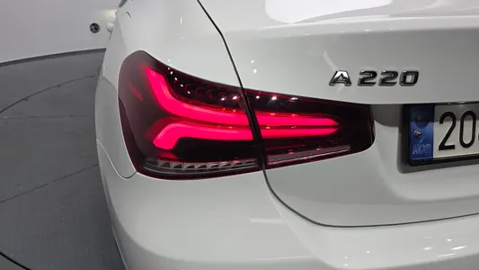 Mercedes-Benz A-Class W177 A220 2020 23