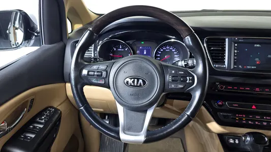Kia 카니발 7 2015 14