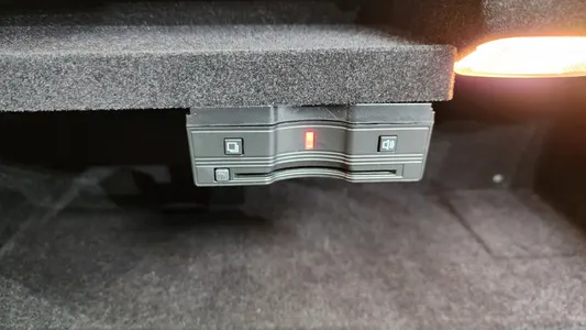 Mercedes-Benz C-Class W205 C200 2020 31