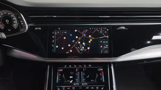 Audi Q8 (4M) 55 TFSI 2026 12