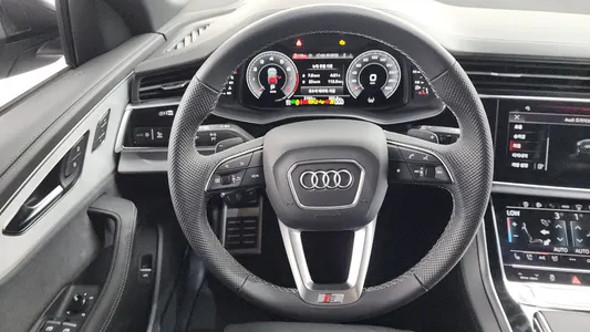 Audi Q8 (4M) 55 TFSI 2026 13