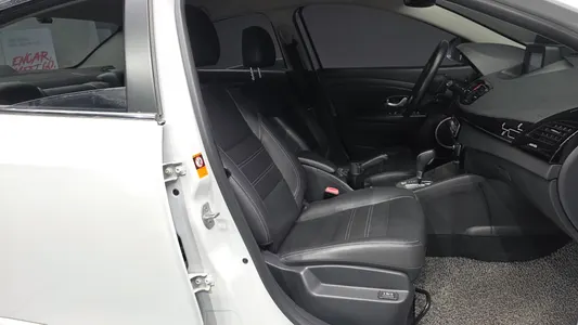 Renault Korea SM3 Z.E. RE 2017 13