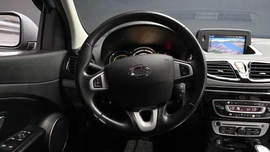 Renault Korea SM3 Z.E. RE 2017 14