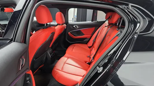 BMW 1 Series (F40) 120i M 2021 11