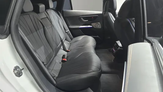 Mercedes-Benz EQE V295 EQE350 4MATIC 2023 11