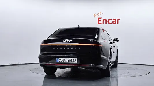 Hyundai (GN7) 2025 4