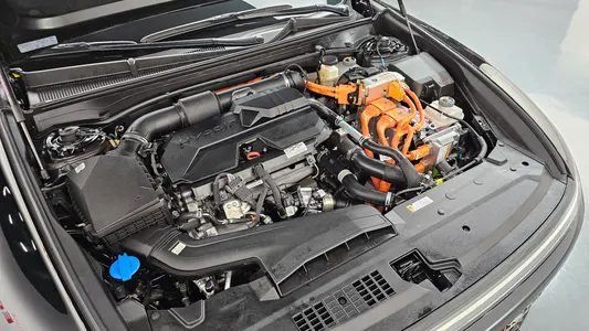 Hyundai (GN7) 2025 6