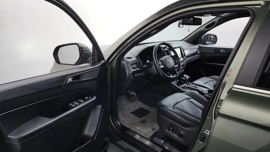 KG Mobility 렉스턴 스포츠 2.2 4WD 2022 10