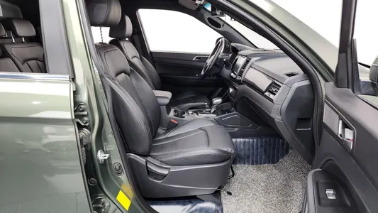 KG Mobility 렉스턴 스포츠 2.2 4WD 2022 26
