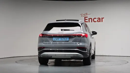 Audi Q4 e- (F4) 40 2022 4