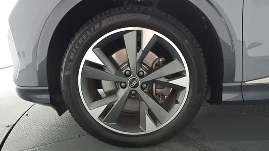 Audi Q4 e- (F4) 40 2022 5