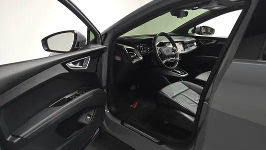 Audi Q4 e- (F4) 40 2022 10