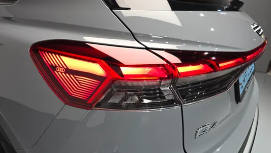 Audi Q4 e- (F4) 40 2022 24