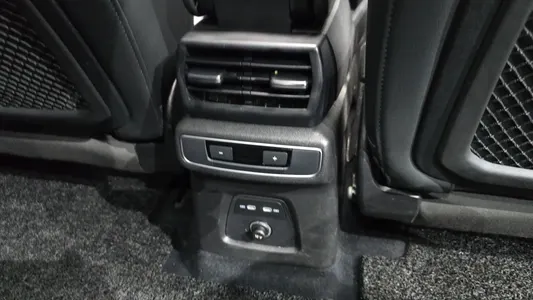 Audi Q4 e- (F4) 40 2022 33
