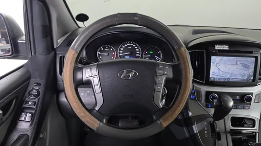 Hyundai 그랜드 스타렉스 2018 13