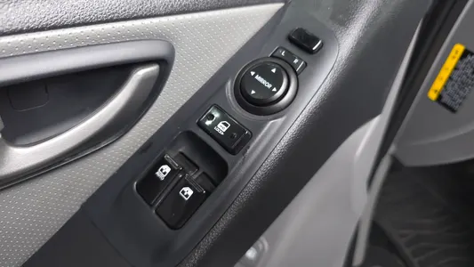 Hyundai 그랜드 스타렉스 2018 16