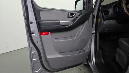 Hyundai 그랜드 스타렉스 2018 24