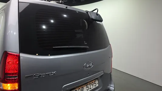 Hyundai 그랜드 스타렉스 2018 30