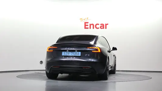 Tesla 3 AWD 2026 4