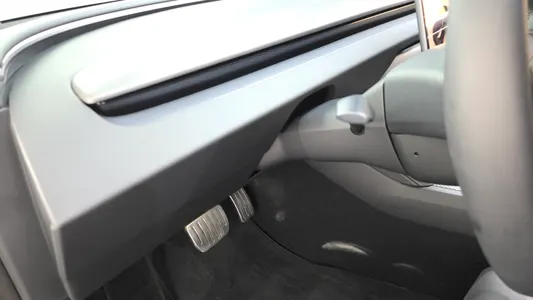 Tesla 3 AWD 2026 27