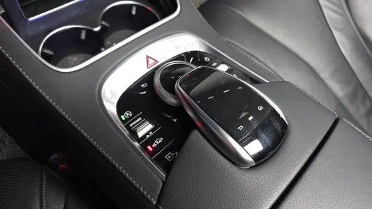 Mercedes-Benz S-Class W222 S350 d 4MATIC AMG Line 2020 32
