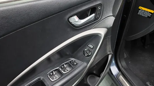 Hyundai DM (e-VGT) 2.0 2WD 2014 18