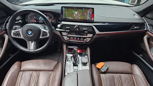 BMW 5 Series (G30) 530i M 2023 7