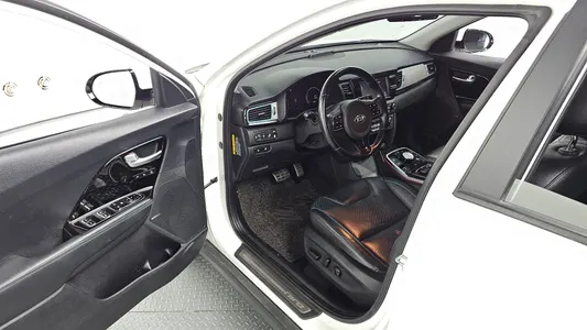 Kia EV 2018 11