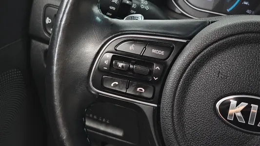 Kia EV 2018 17