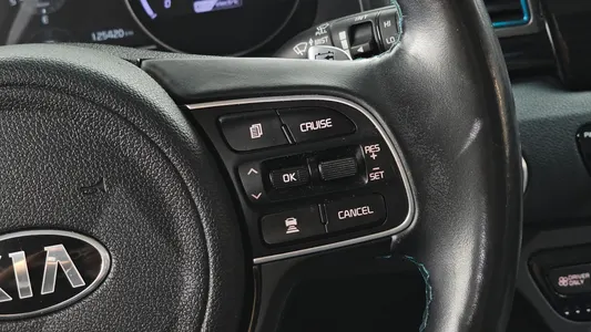 Kia EV 2018 18