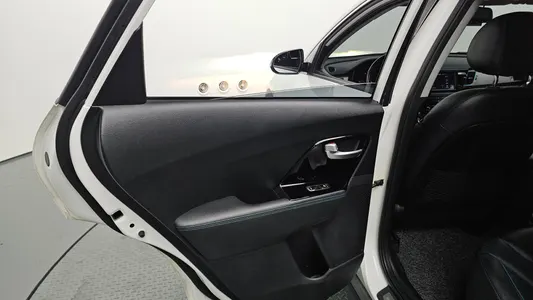 Kia EV 2018 25