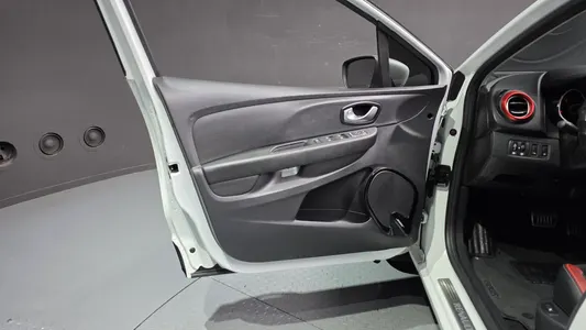 Renault Korea 클리오 2018 24