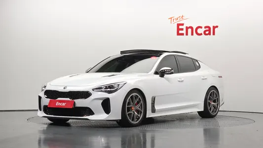 Kia Stinger 3.3 AWD 2017